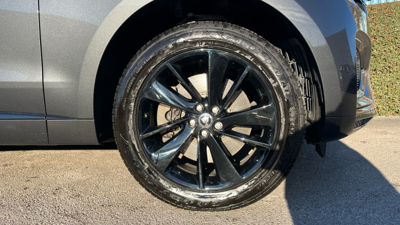 Jaguar F-Pace 2.0 P400e R-Dynamic SE Black 5dr Auto AWD Estate